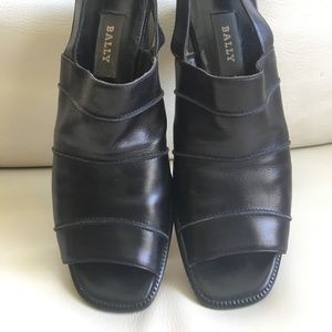 Bally 8N black leather slings with ~2" heels